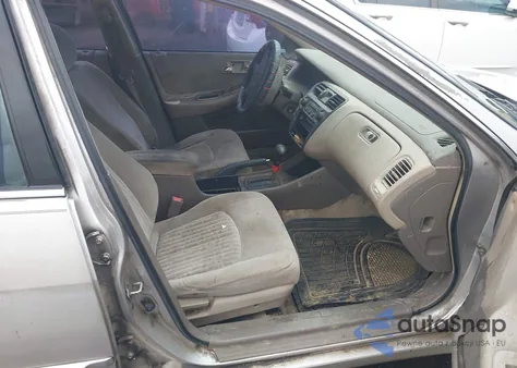 1998 Honda Accord Ex z USA, uszkodzony, nr VIN 1HGCG5651WA101268